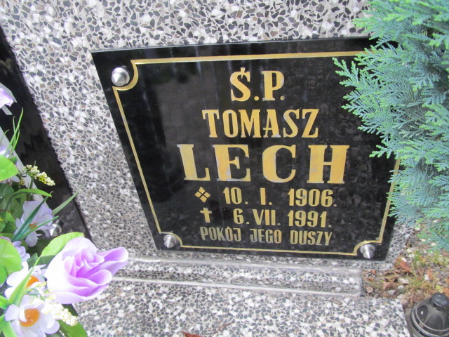 Tomasz Lech 1906 Lubawka - Grobonet - Wyszukiwarka osób pochowanych