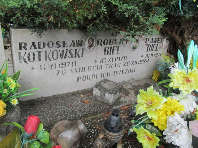 Radosław Kotkowski 1970 Lubawka - Grobonet - Wyszukiwarka osób pochowanych