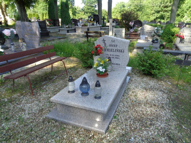 Krystyna Chmielińska 1947 Lubawka - Grobonet - Wyszukiwarka osób pochowanych