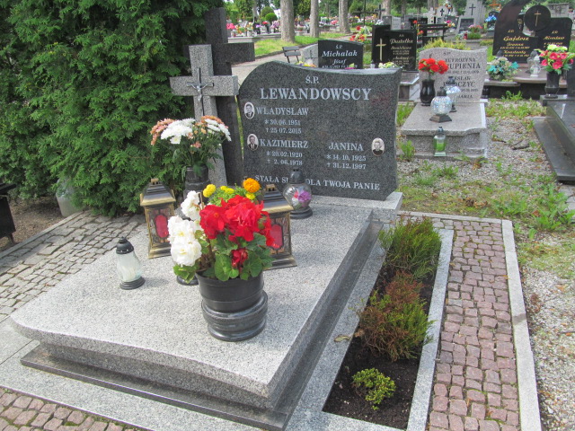 Grób Kazimierz Lewandowski