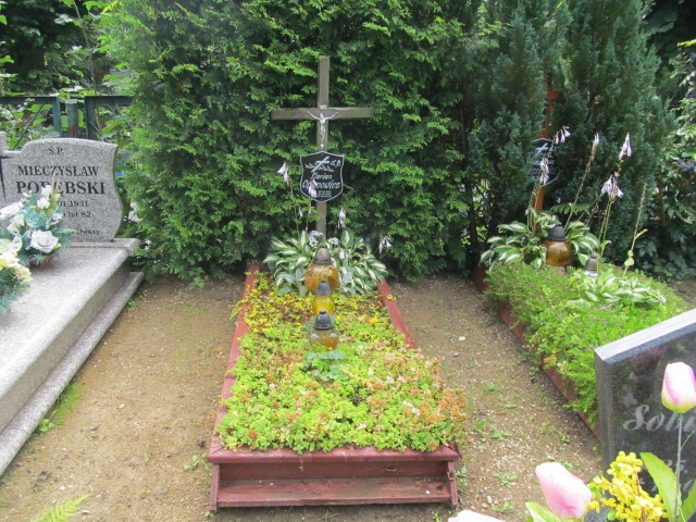 Grób Marian Oponowicz